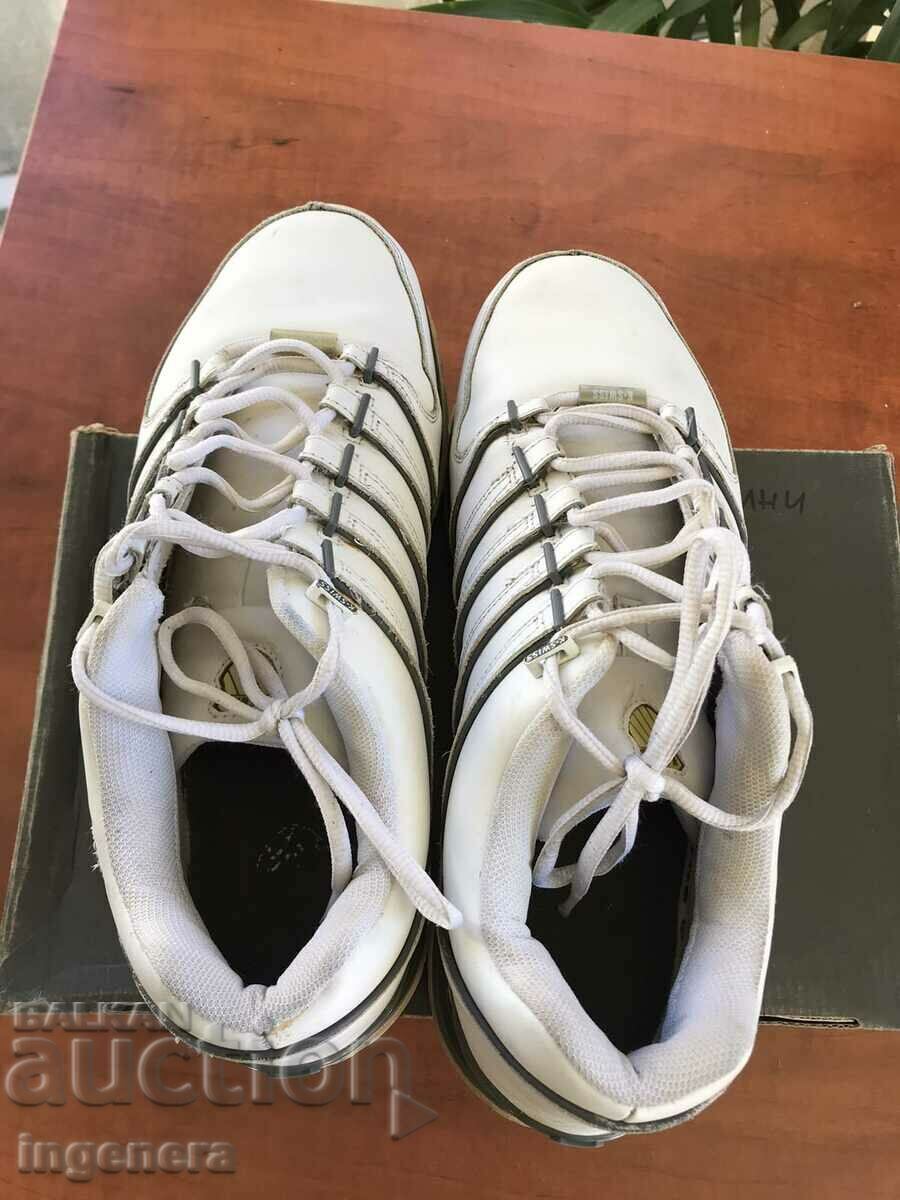 Delivery of SNEAKERS-No. 46 Delivery of SNEAKERS-No. 46