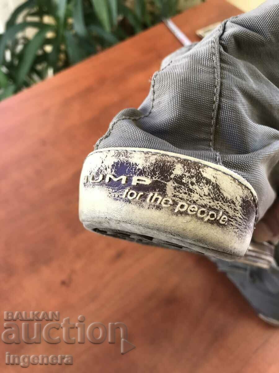 Auction  SNEAKERS-No. 45