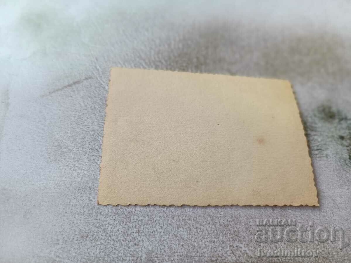 Photo Varna A young man in front of the entrance to the Sea Garden with price 2.35 BGN | € 1.20 Photo Varna A young man in front of the entrance to the Sea Garden with price 2.35 BGN | € 1.20