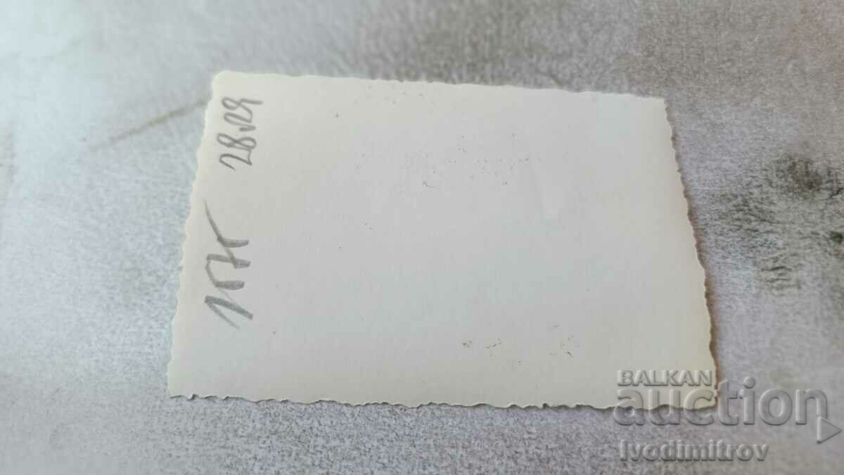 Photo Sofia Man and woman on a walk with price 2.35 BGN | € 1.20 Photo Sofia Man and woman on a walk with price 2.35 BGN | € 1.20