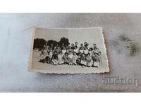 Fotografie Stalin Femei și fete în grădina mării