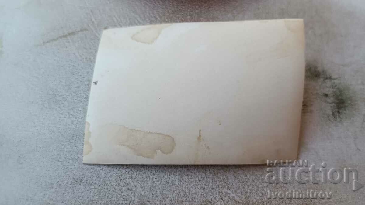 Photo Men and women in the mountains in winter with price 0.65 BGN | € 0.33