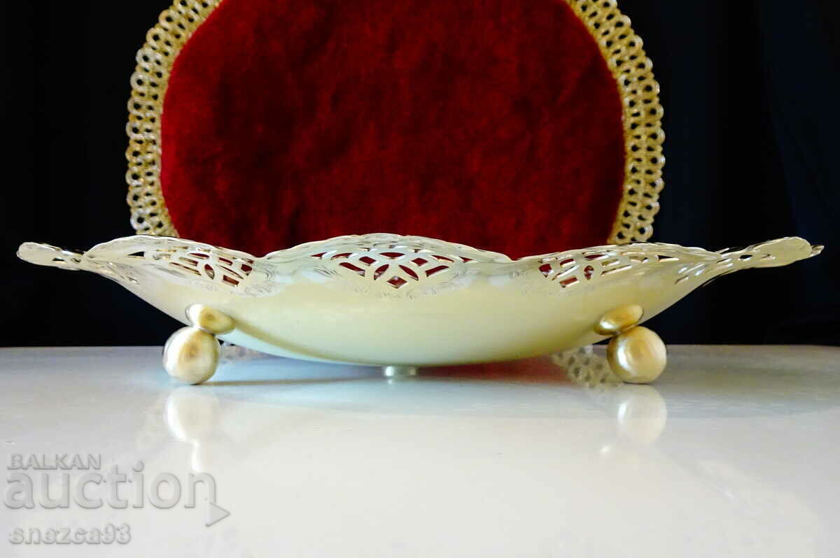 Licitație Fructieră bronz 26 cm, ajur, relief, baroc Licitație Fructieră bronz 26 cm, ajur, relief, baroc