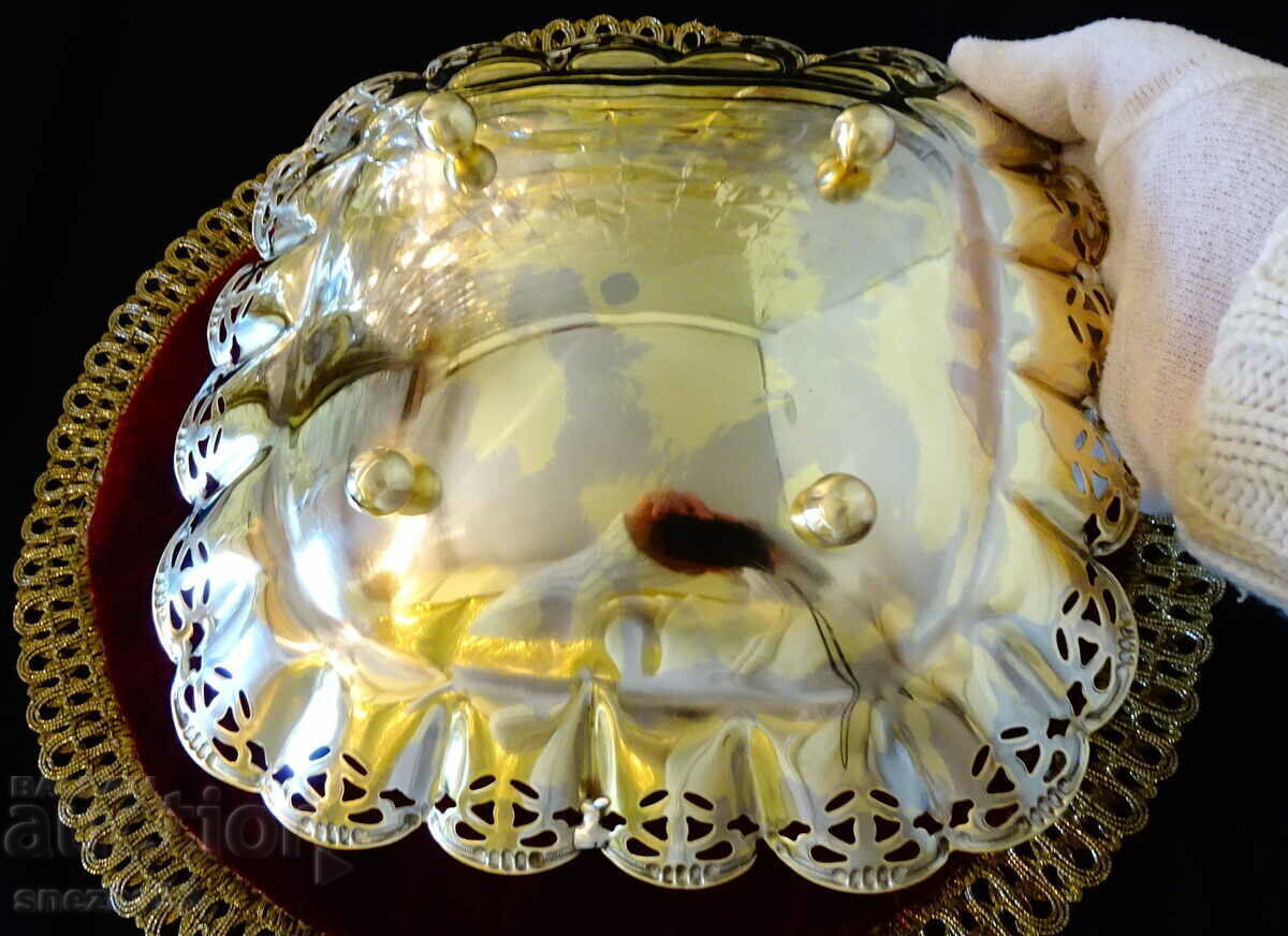 Bronze fruit bowl, relief, openwork, square - 5 Bronze fruit bowl, relief, openwork, square - 5