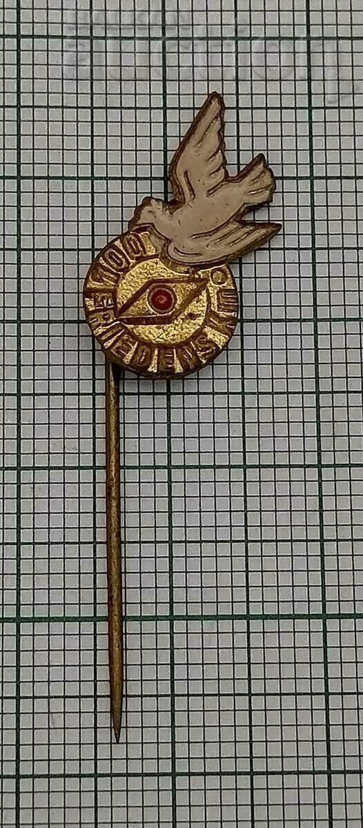 SPORTS ORIENTING WALK FOR PEACE AND FRIENDSHIP DOVE BADGE with price 3.00 BGN | € 1.53 SPORTS ORIENTING WALK FOR PEACE AND FRIENDSHIP DOVE BADGE with price 3.00 BGN | € 1.53