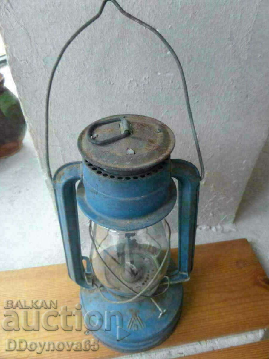 Gas Gas Lamp