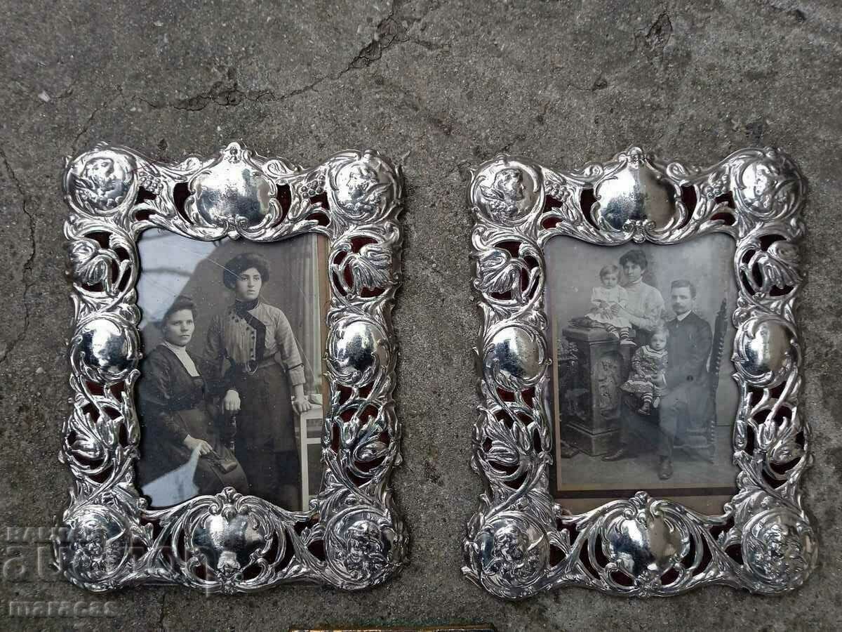 Παλιές φωτογραφίες με μεταλλικούς σκελετούς
