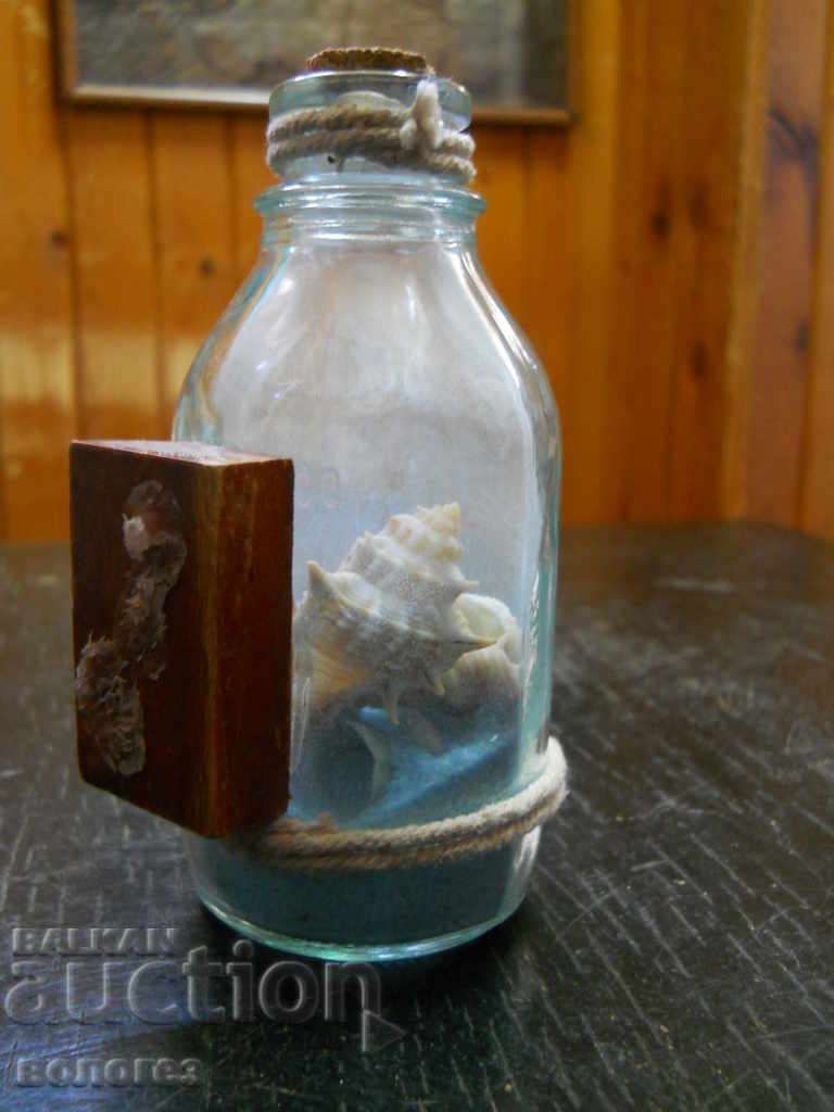 souvenir - jar with seashells