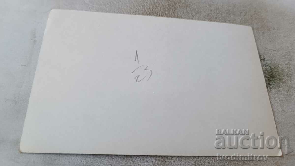 Photo Six sergeants with price 0.75 BGN | € 0.38 Photo Six sergeants with price 0.75 BGN | € 0.38