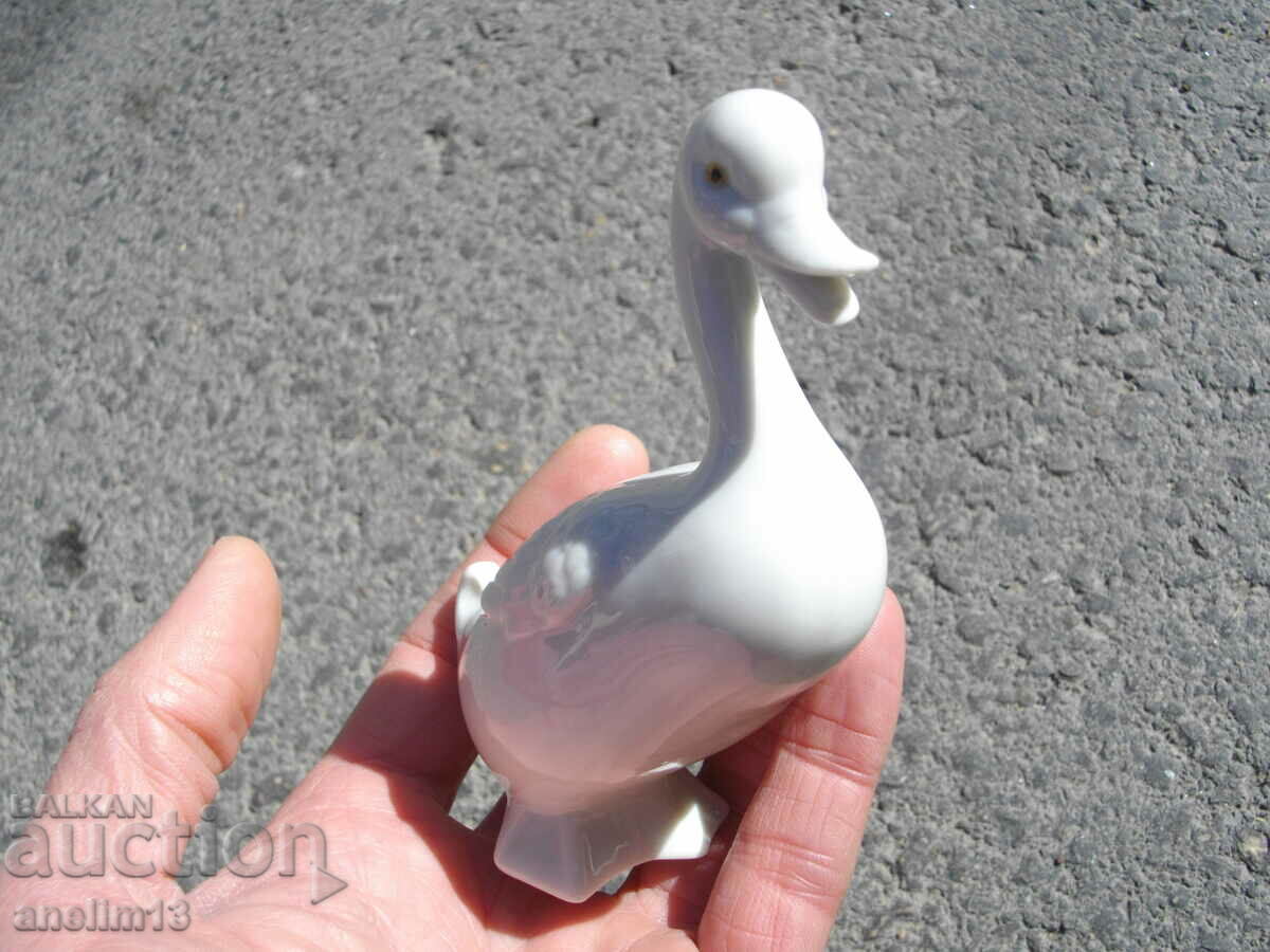 Delivery of STAR PORCELAN Delivery of STAR PORCELAN