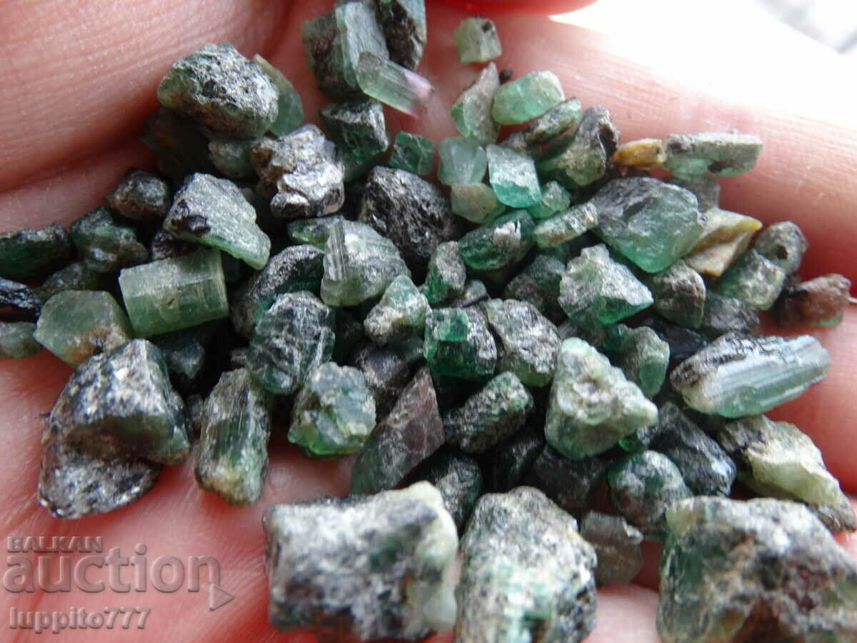 natural emerald beryl on matrix unique lot 205.50 carats - 7