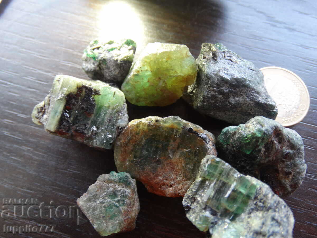 natural emerald beryl on matrix unique lot 453.85 carats with price 490.00 BGN | € 250.53 natural emerald beryl on matrix unique lot 453.85 carats with price 490.00 BGN | € 250.53