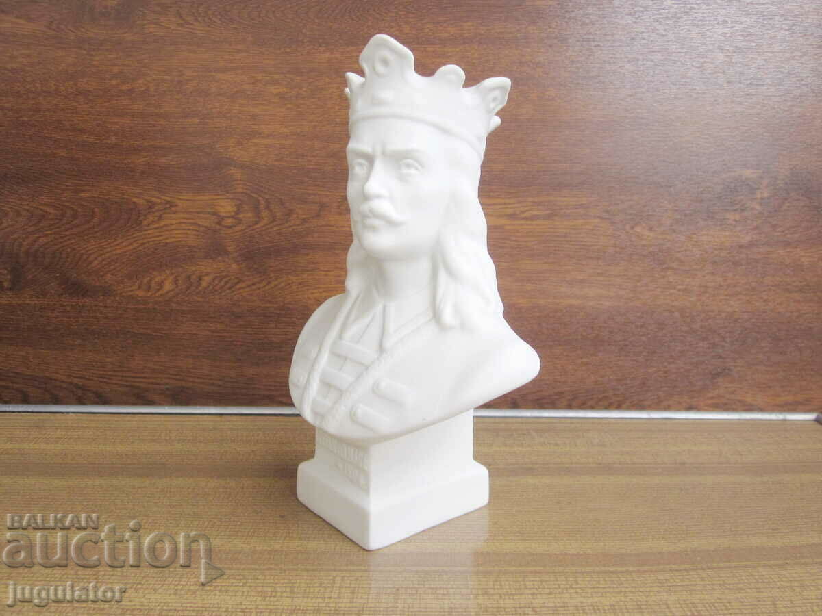 Auction old porcelain figure old bust of the Romanian King Stephen Auction old porcelain figure old bust of the Romanian King Stephen