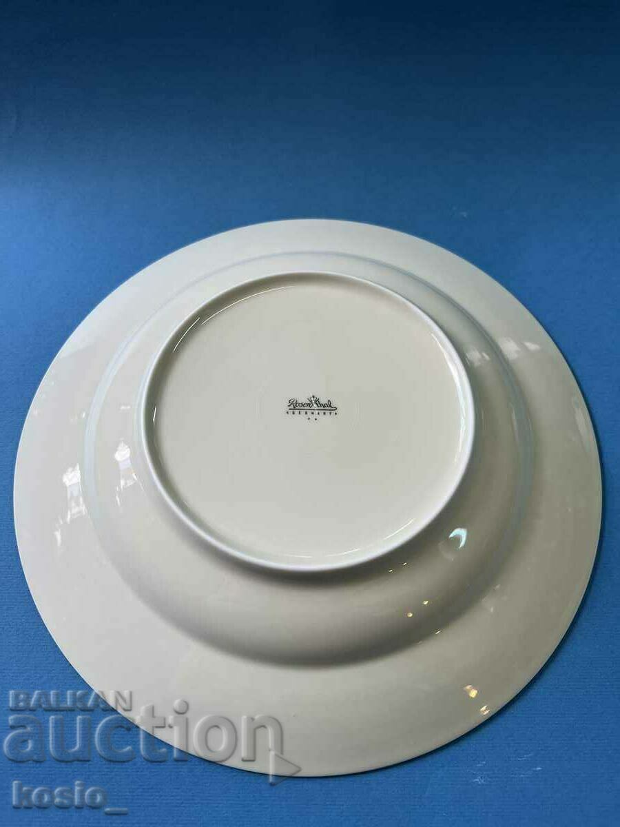Auction Old Rosenthal porcelain plate Auction Old Rosenthal porcelain plate