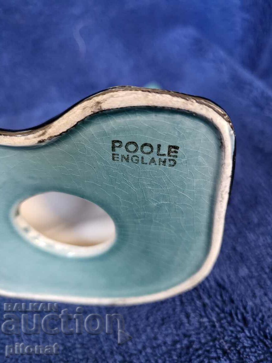 Collectible POOLE seal porcelain figurine - 5 Collectible POOLE seal porcelain figurine - 5