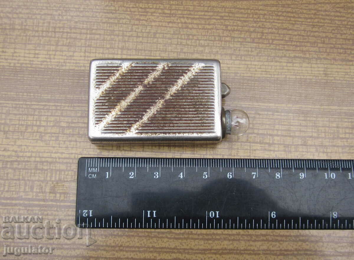 old small collectible metal flashlight - 5 old small collectible metal flashlight - 5