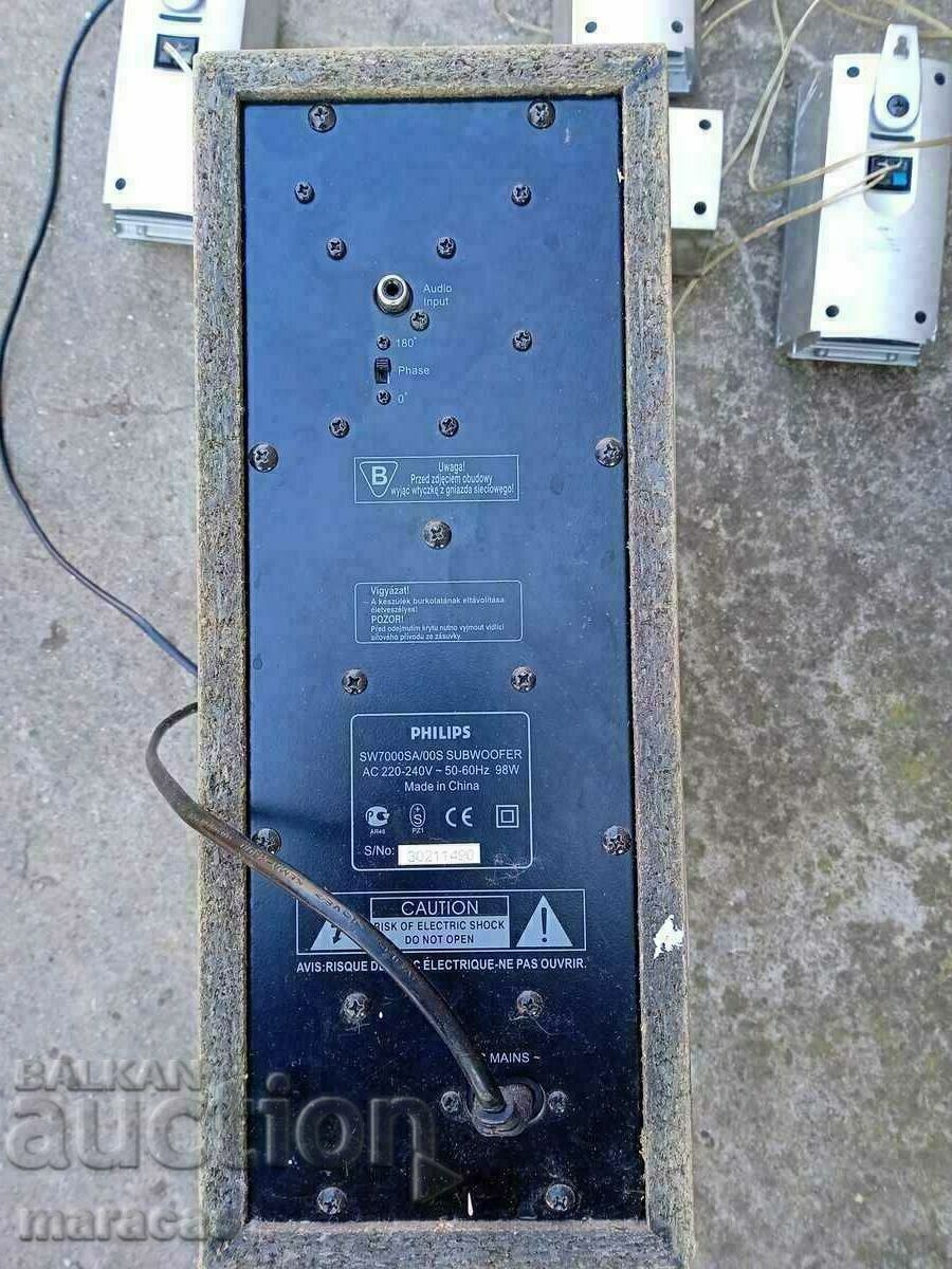 Livrarea Amplificator si difuzoare pentru muzica Livrarea Amplificator si difuzoare pentru muzica