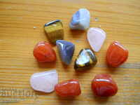 mix of semi-precious stones - 10 pcs