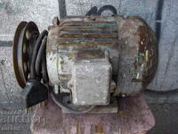 Electric motor asynchronous three-phase 3 kW. Bulgarian worker