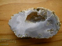 Agate - small geode (unpolished)