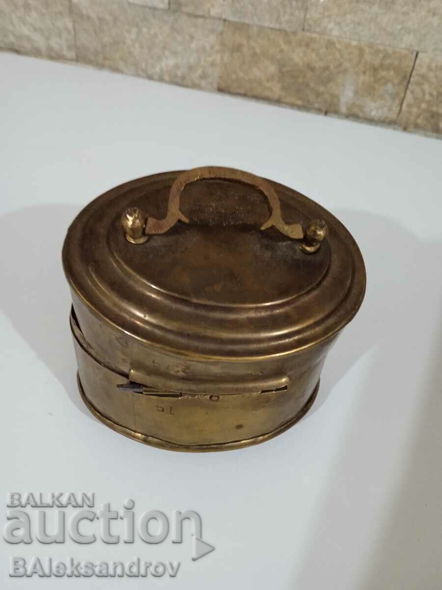 Delivery of Beautiful brass jewelry box Delivery of Beautiful brass jewelry box