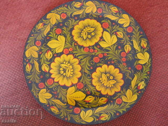 Decorative wooden plate, perfect