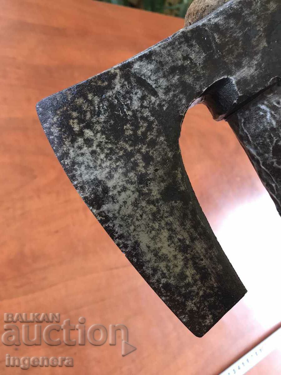 AX AX HANDLED TOOL with price 42.00 BGN | € 21.47