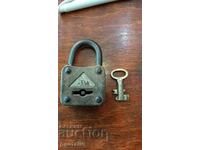 OLD PADLOCK WITH PETRICH KEY
