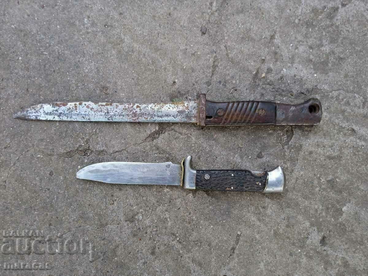 Old knives with price € 46.02 | 90.01 BGN