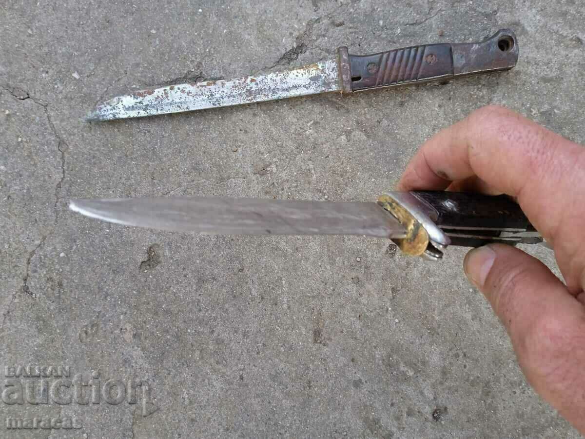 Delivery of Old knives