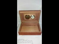 Cigar box with hygrometer