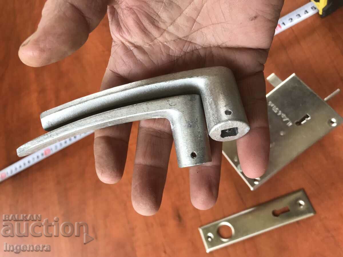 BRAVA NARODNA NOVA WITHOUT KEY AND FOUR GRAMS with price 6.00 BGN | € 3.07 BRAVA NARODNA NOVA WITHOUT KEY AND FOUR GRAMS with price 6.00 BGN | € 3.07