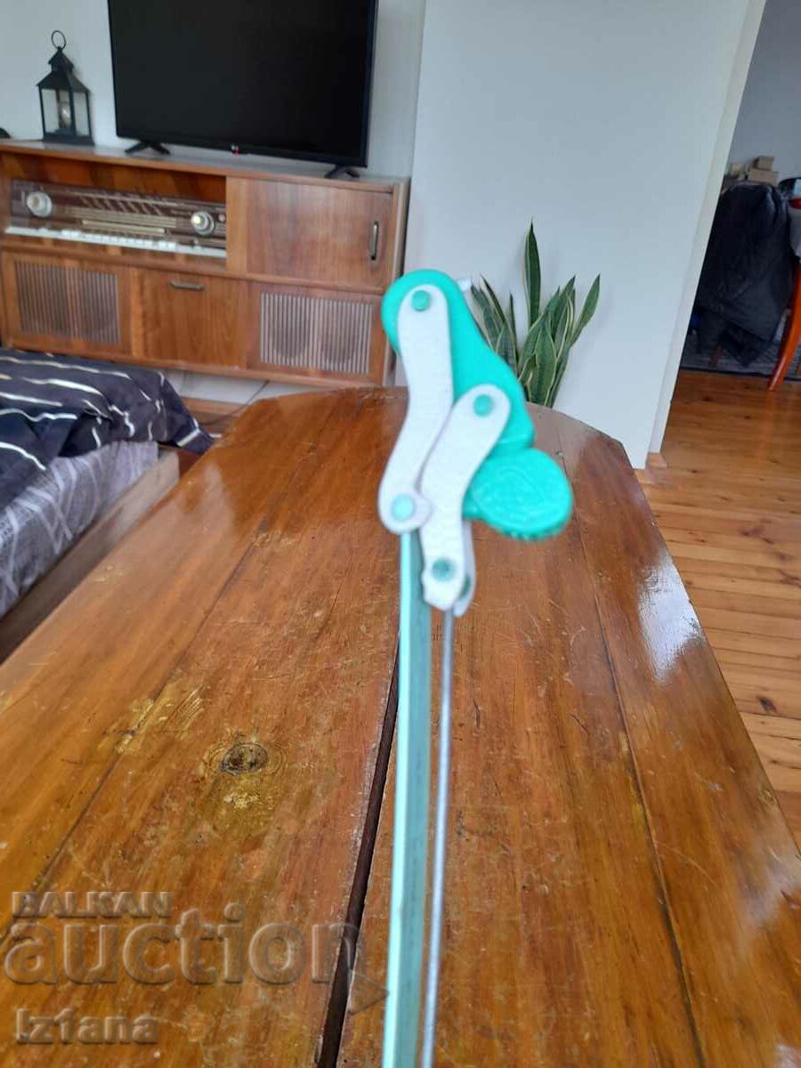 Auction Old toy Auction Old toy