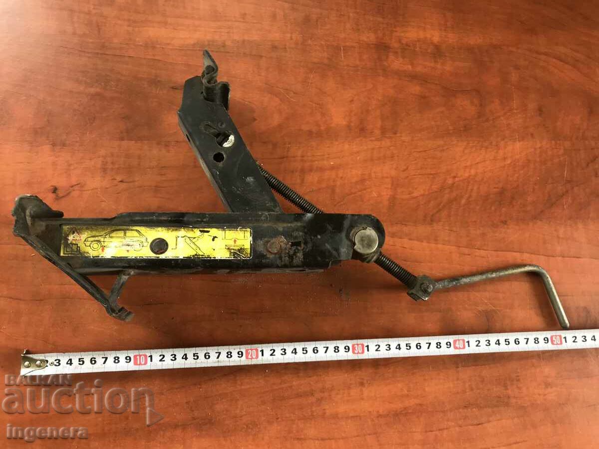 Auction CREEK AUTOMOBILE STRAIGHT Auction CREEK AUTOMOBILE STRAIGHT