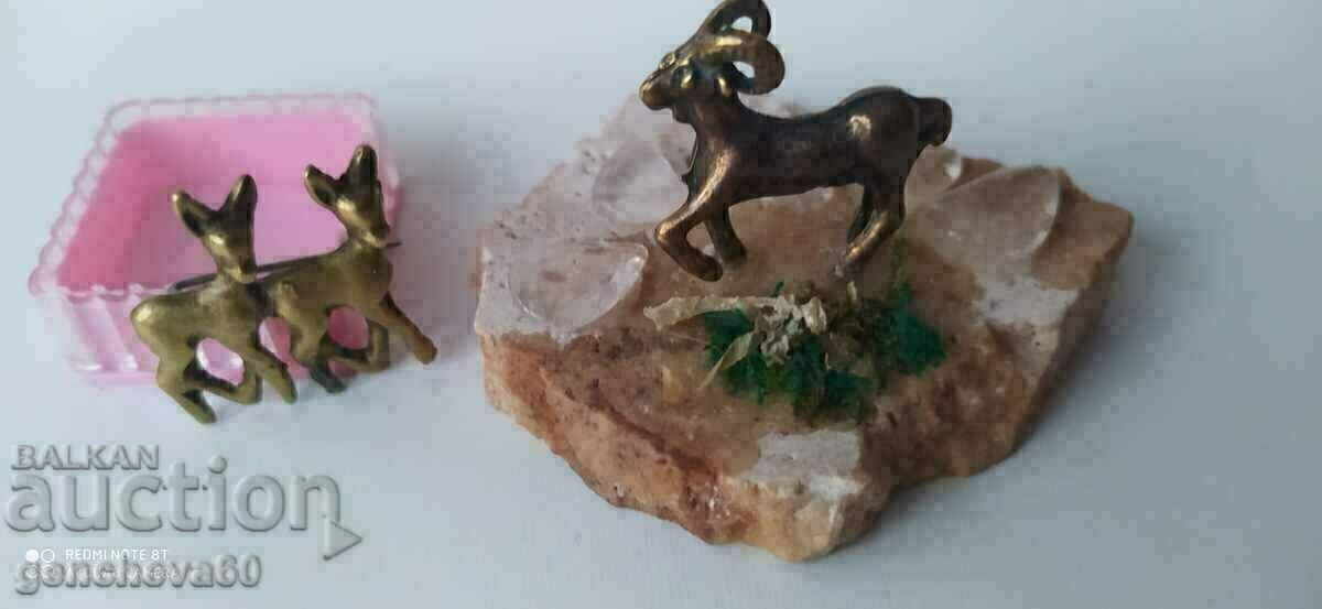 Rare bronze brooch, "Deer" and ram - bronze for decoration - 7 Rare bronze brooch, "Deer" and ram - bronze for decoration - 7