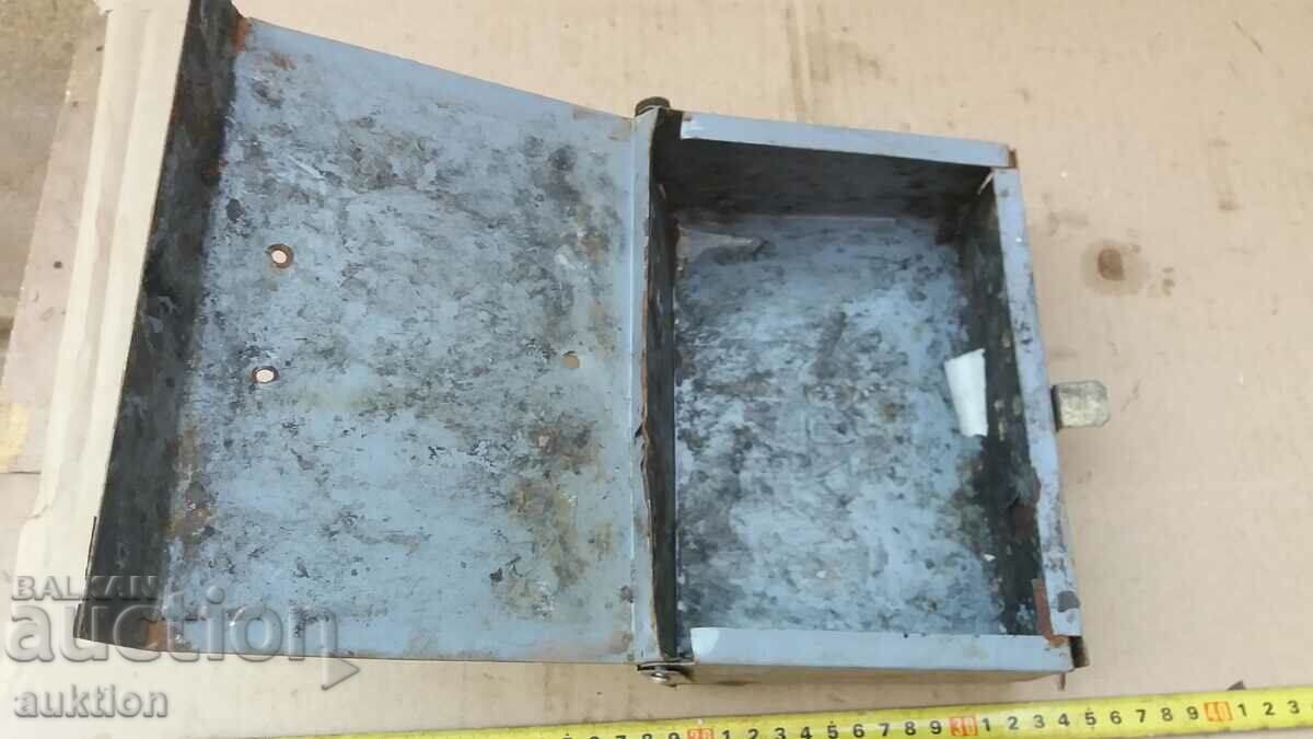 BJ RELIC - OLD MOVABLE WALL ASHTRAY FROM THE 1950s - 7 BJ RELIC - OLD MOVABLE WALL ASHTRAY FROM THE 1950s - 7