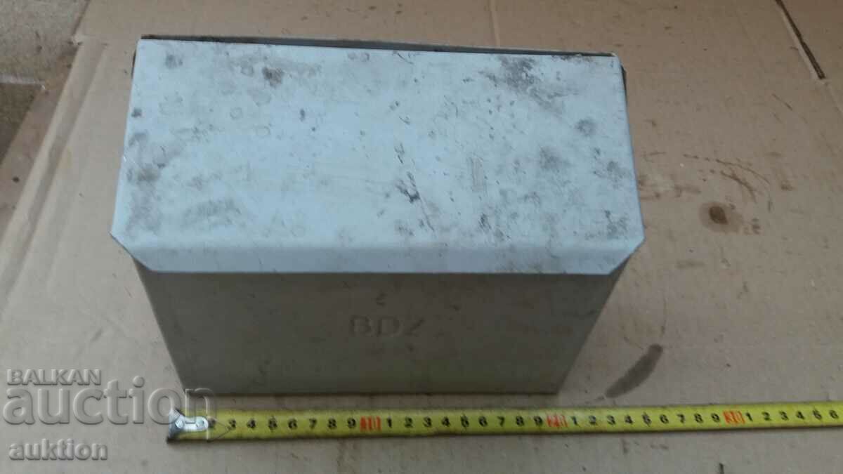 BJ RELIC - OLD MOVABLE WALL ASHTRAY FROM THE 1950s with price 9.99 BGN | € 5.11 BJ RELIC - OLD MOVABLE WALL ASHTRAY FROM THE 1950s with price 9.99 BGN | € 5.11