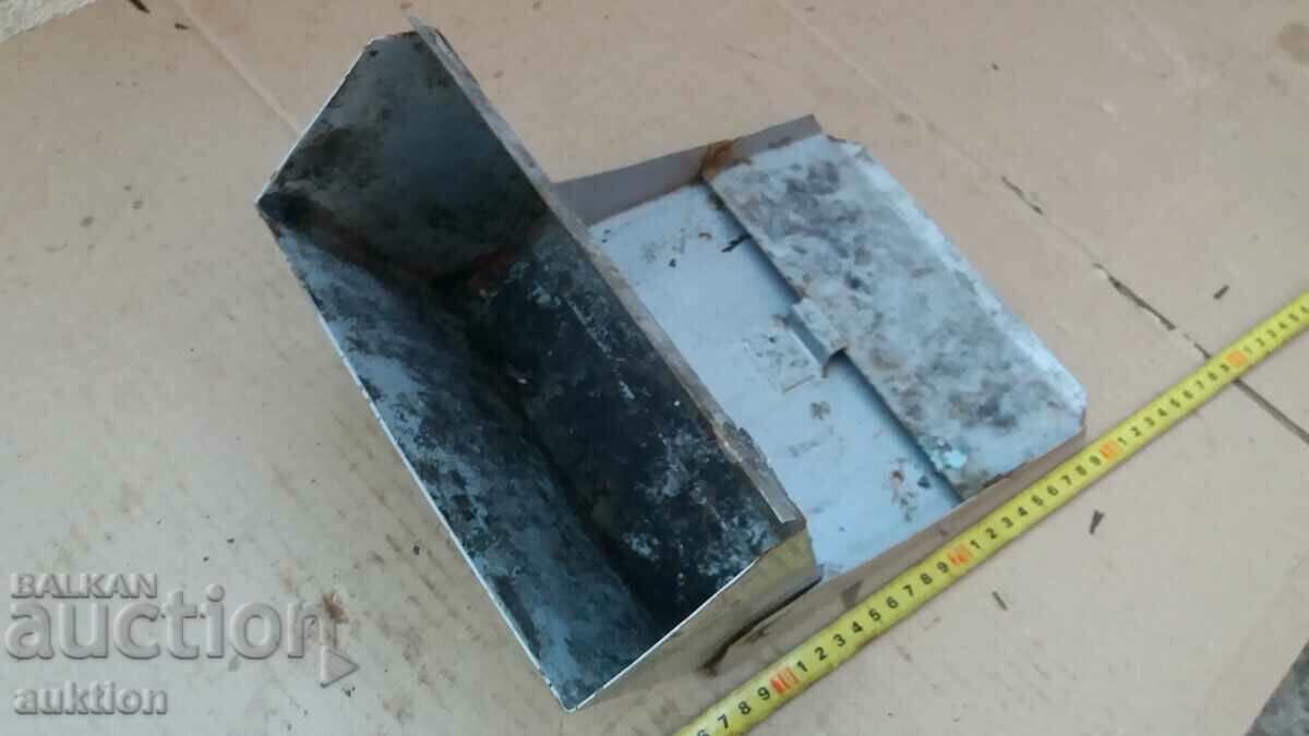 BJ RELIC - OLD MOVABLE WALL ASHTRAY FROM THE 1950s - 6 BJ RELIC - OLD MOVABLE WALL ASHTRAY FROM THE 1950s - 6