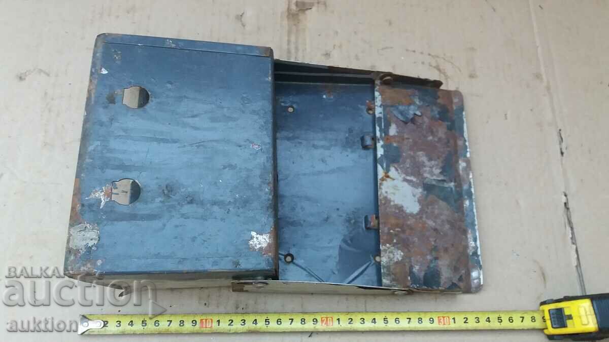 BJ RELIC - OLD MOVABLE WALL ASHTRAY FROM THE 1950s - 6 BJ RELIC - OLD MOVABLE WALL ASHTRAY FROM THE 1950s - 6