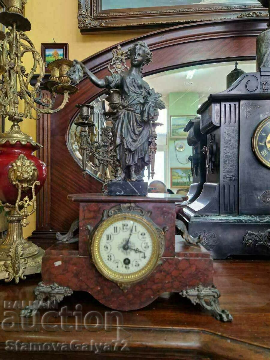 Un minunat ceas antic francez de șemineu
