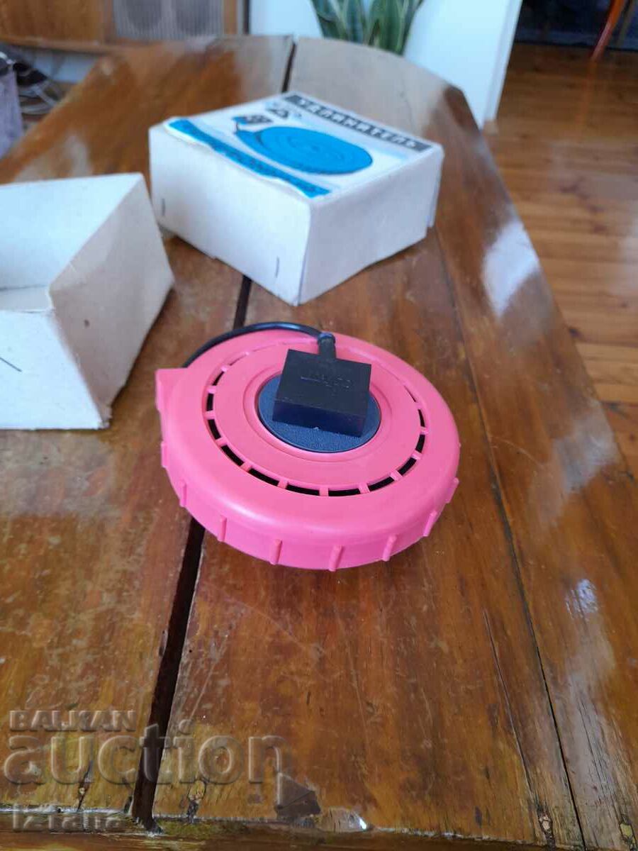 Auction  Old telephone extension cord