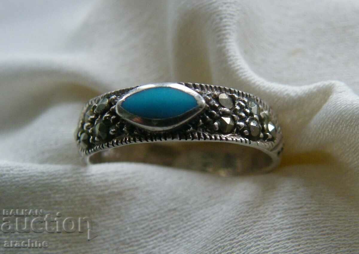Стар сребърен пръстен с тюркоаз и марказити