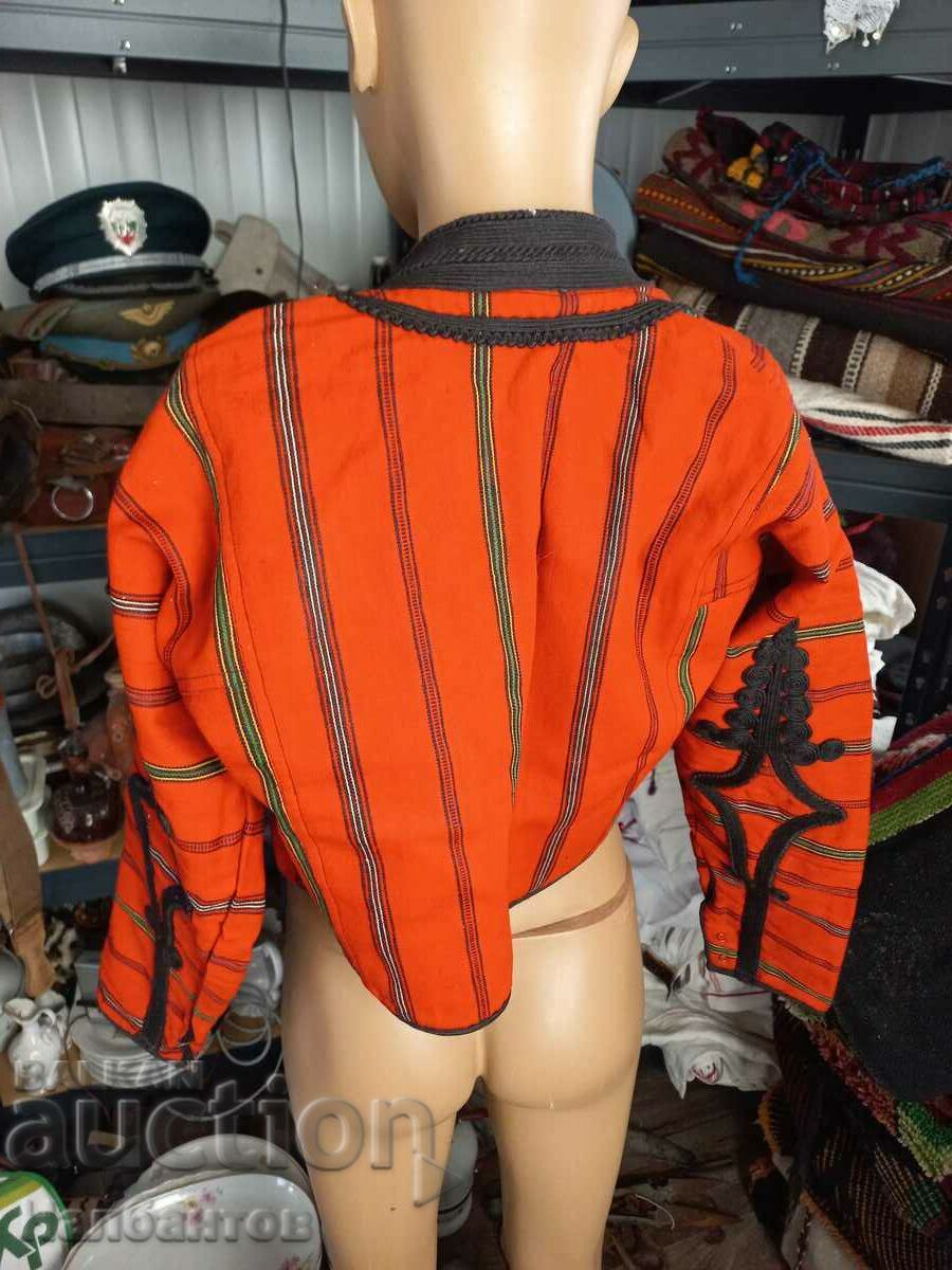 Auction OLD ANTERIA WEAR Auction OLD ANTERIA WEAR