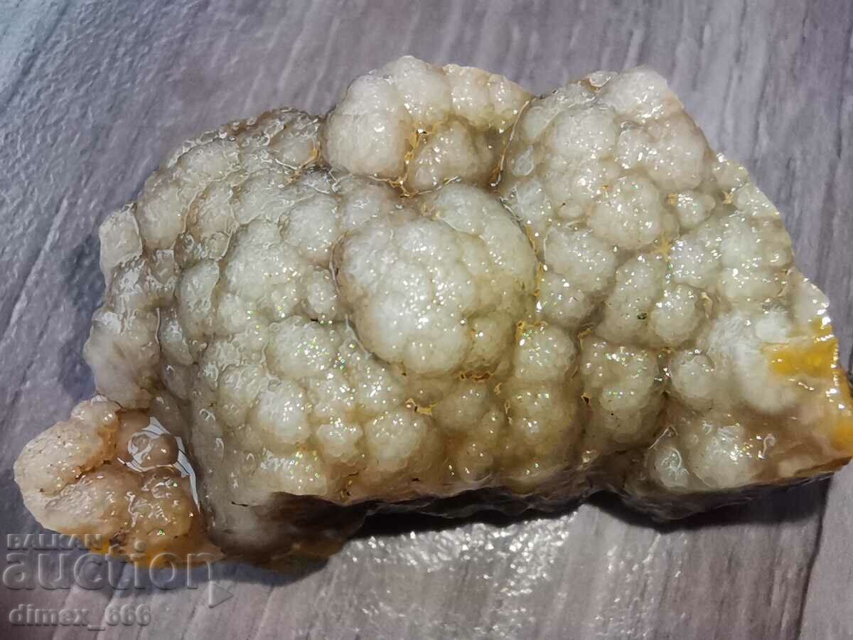 A trickle of Orpheus agate from the Eastern Rhodopes with price 8.00 BGN | € 4.09