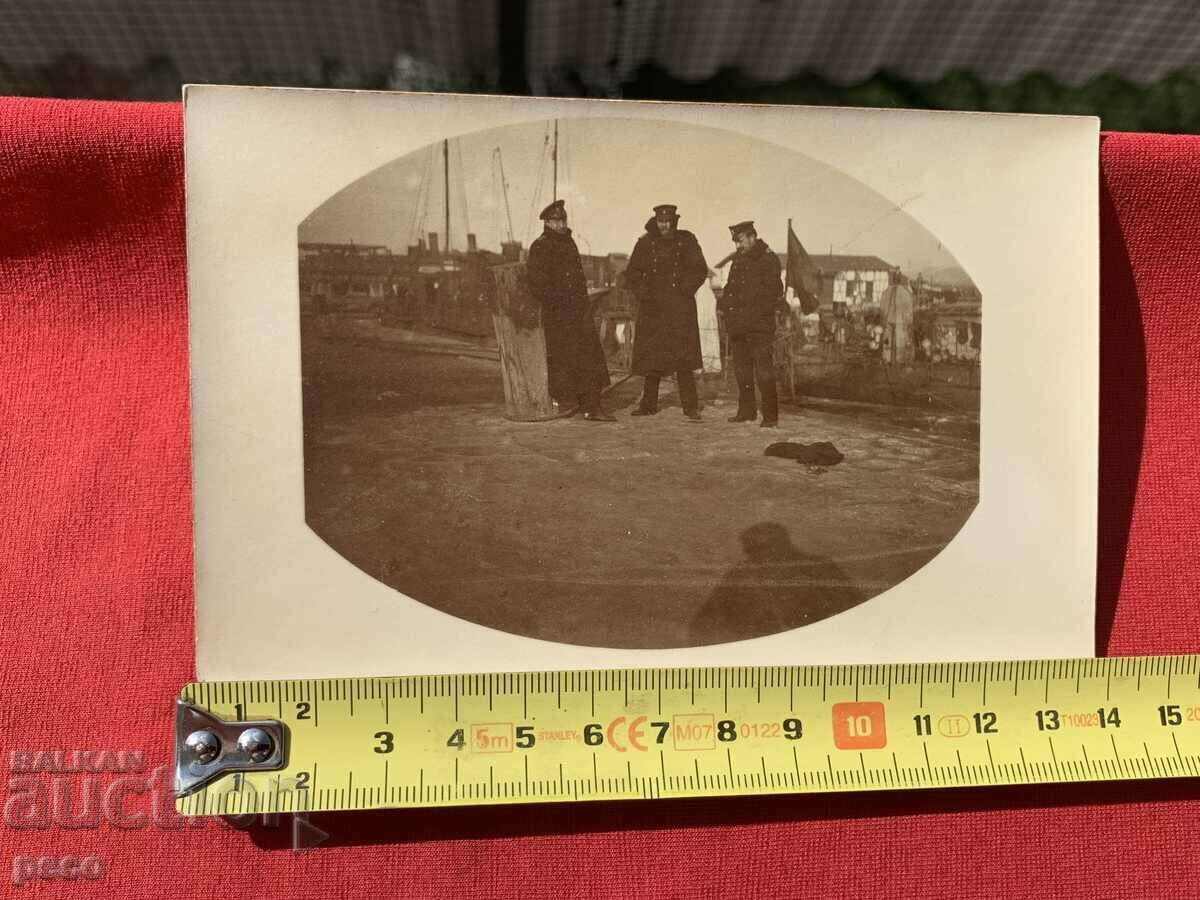 Delivery of Warship Quay old photo Delivery of Warship Quay old photo