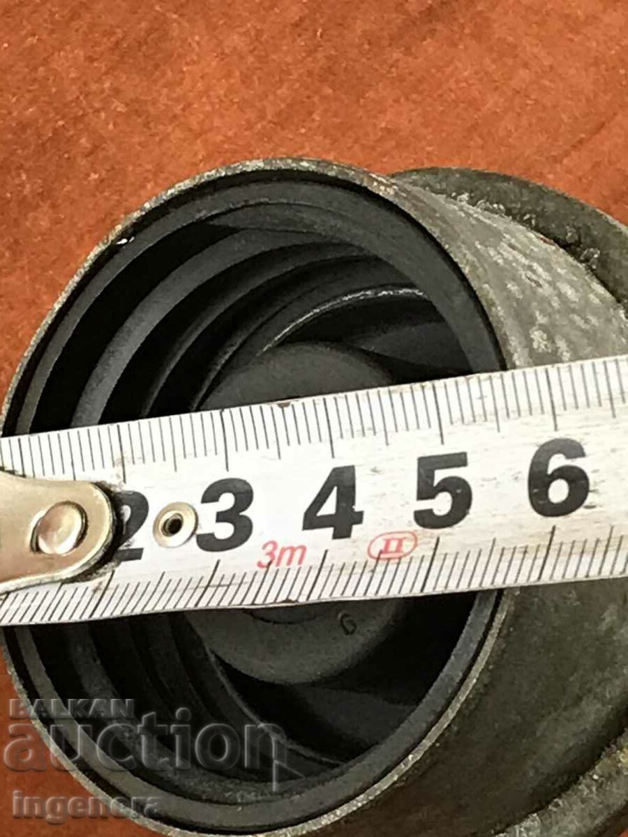 КАПАЧКА АВТОМОБИЛНА С КЛЮЧ - 5 КАПАЧКА АВТОМОБИЛНА С КЛЮЧ - 5