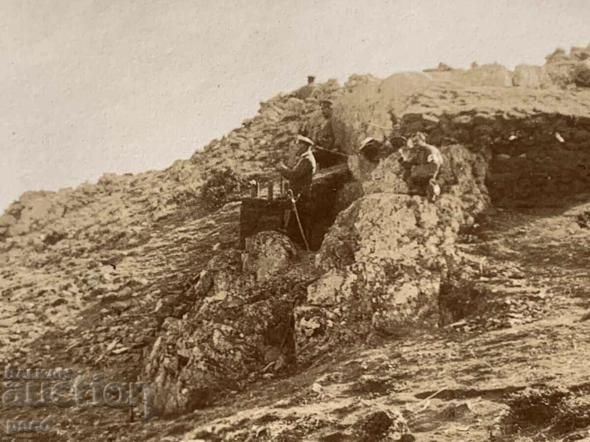 Fist Peak at Black Bend Old photo with price 50.00 BGN | € 25.56 Fist Peak at Black Bend Old photo with price 50.00 BGN | € 25.56