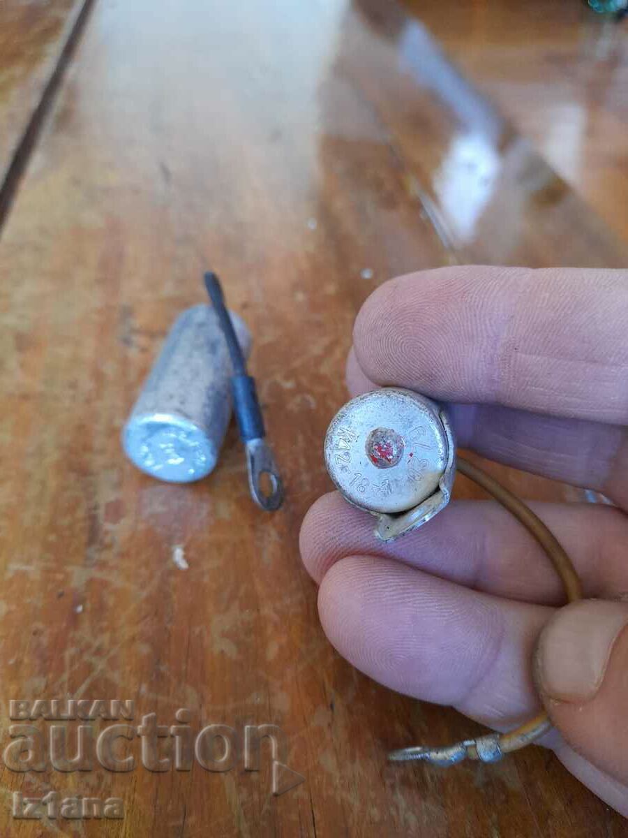 Auction  Old capacitor Lada, VAZ