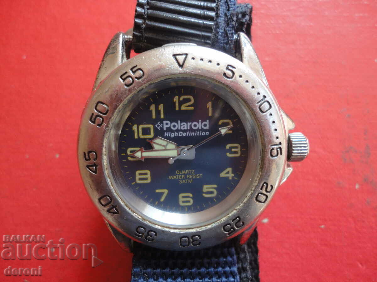 Polaroid High Definition Men's Watch with price 50.00 BGN | € 25.56