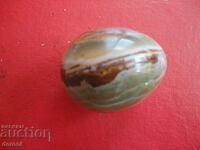 Egg of polished mineral stone